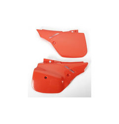 UFO BOCZKI TYLNE HONDA CR 125/500 '89-'90, CR 250 '88-'89 KOLOR CZERWONY (UFO RED)