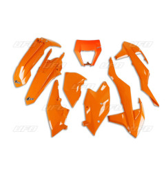 UFO KOMPLET PLASTIKÓW KTM EXC/EXC-F TPI '17-'19 Z OSŁONĄ LAMPY KOLOR POMARAŃCZOWY (KT523E127)