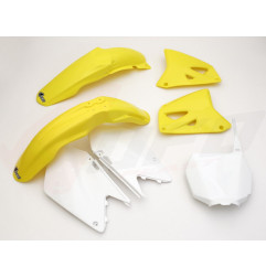 UFO KOMPLET PLASTIKÓW SUZUKI RM 125 '01-'22, RM 250 '01-'22 KOLOR OEM (BIAŁY/ŻÓŁTY) (SU402E999)