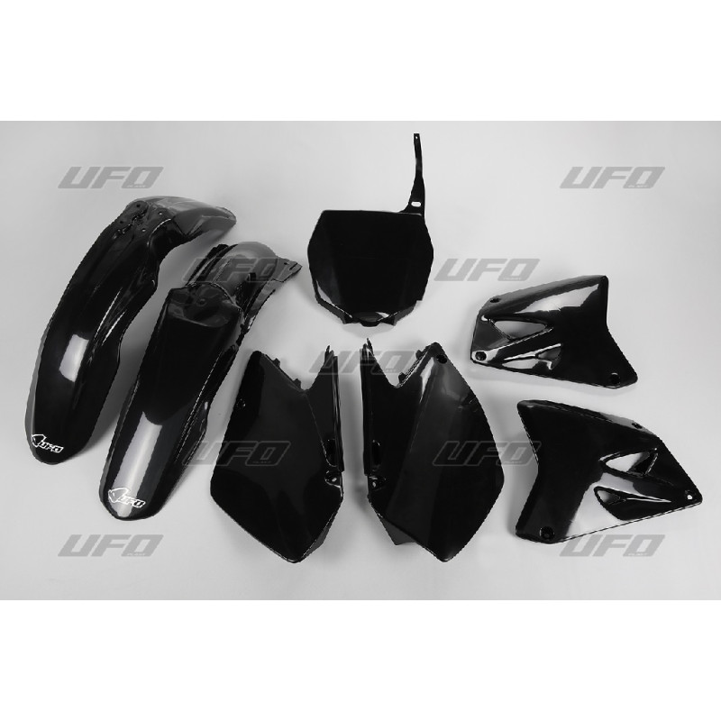 UFO KOMPLET PLASTIKÓW SUZUKI RM 125 / 250 '06-'24 KOLOR CZARNY (SU406E001)