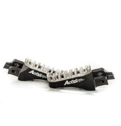 ACCEL PODNÓŻKI KAWASAKI KXF250 '05-'17, KXF450 '07-'17, ALUMINIUM T7075, KOLOR CZARNY, REGULOWANA SZEROKOŚĆ - PROMOCJA