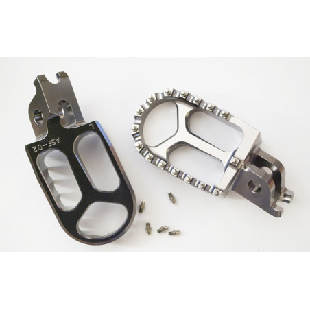 JR WYPRZEDAŻ PODNÓŻKI PEGI ALUMINIOWE KAWASAKI KXF 250 / 450 '06-'14 KOLOR SZARY (2SZT)