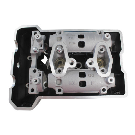 GŁOWICA CYLINDRA PRZEDNIEGO SRV600V