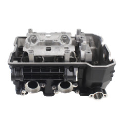 GŁOWICA CYLINDRA TYLNEGO SRV600V