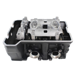 GŁOWICA CYLINDRA PRZEDNIEGO SRV600V