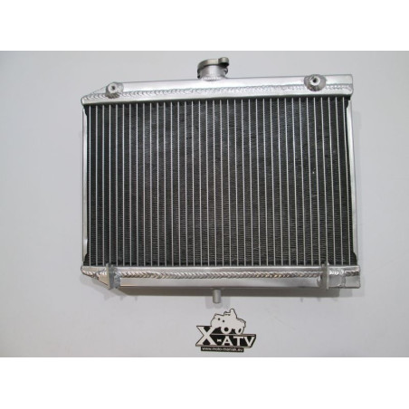 Chłodnica Suzuki Kingquad 450 500 700 750 05-2015 17710-31G10 17710-31G11 17710-31G20 17710-31G40