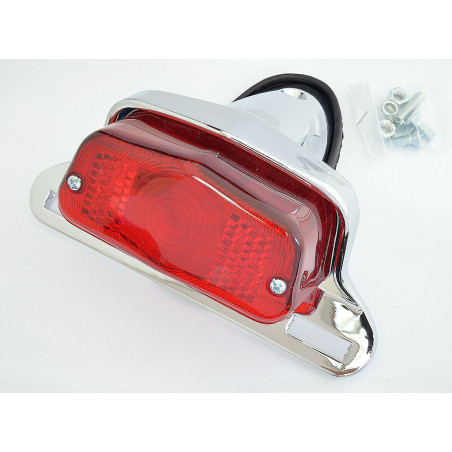 EMGO LAMPA TYLNA DO KLASYKÓW Z CHROMOWANYM Z MOCOWANIEM TABLICY REJESTRACYJNEJ (WZÓR LUCAS) (LATA 1963 - 1973)