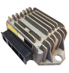 DZE REGULATOR NAPIĘCIA PIAGIO VESPA 50/125/150/200 (OEM 348363-62 / 23811006450 / 460560) (12A)