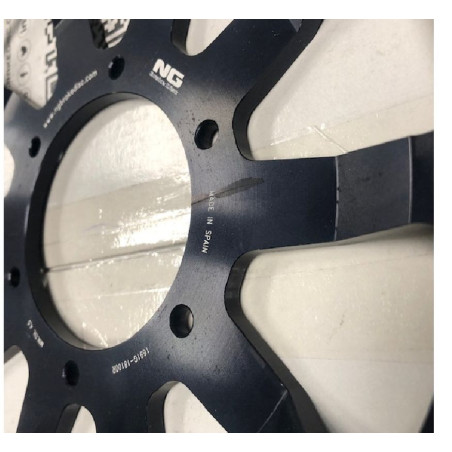NG TARCZA HAMULCOWA PRZÓD HONDA CBR1000RR '09-19 (320X74X5MM) (6X6,5MM) PŁYWAJĄCA (ŚRODEK ALUMINIOWY) - DROBNE RYSY
