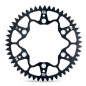 MOTO-MASTER ZĘBATKA TYLNA ALUMINIOWA T7075 (ERGAL) 820 52 KOLOR CZARNY HUSQVARNA CR/WR/TE/TC '90-'13, BETA RR '05-'12