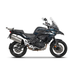 STELAŻ KUFRA CENTRALNEGO TYŁ SHAD DO BENELLI TRK 502X 2020-2023