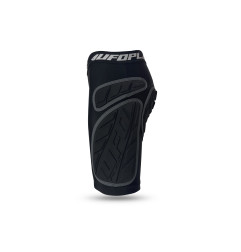 UFO UFO SPODENKI Z OCHRANIACZAMI ATOM SV6 KOLOR CZARNY (MTB / E-BIKE) ROZMIAR XXL