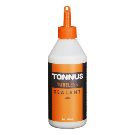 TANNUS PŁYN MLEKO USZCZELNIAJĄCE DO SYSTEMU BEZDĘTKOWEGO DO OPON ROWEROWYCH MTB I MOTOCYKLOWYCH (TUBLISS) TUBELESS 250ML